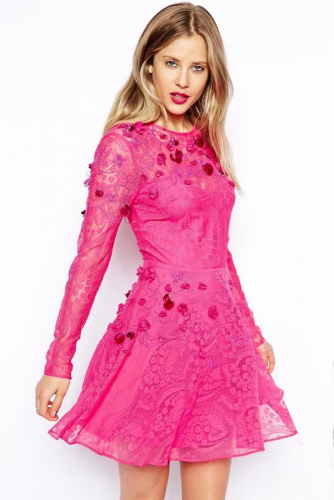 Горячий тренд сезона вещи ягодных оттенков Платье Asos, 4 206 руб.