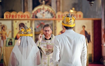 Свадьба по церковному обряду – венчание